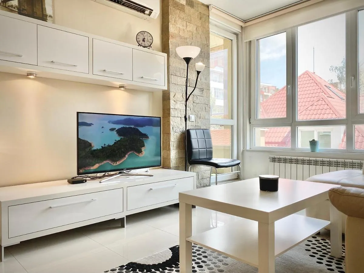 Entire Apartment For 4 Guests In Sofya