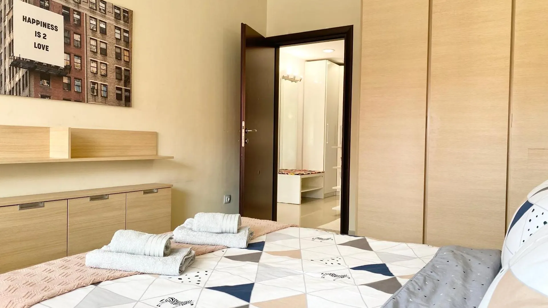 Entire Apartment For 4 Guests In Sofya
